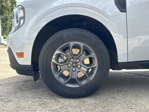 New 2025 Ford Maverick XLT image 3