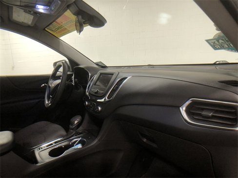 Used 2022 Chevrolet Equinox LT image 25
