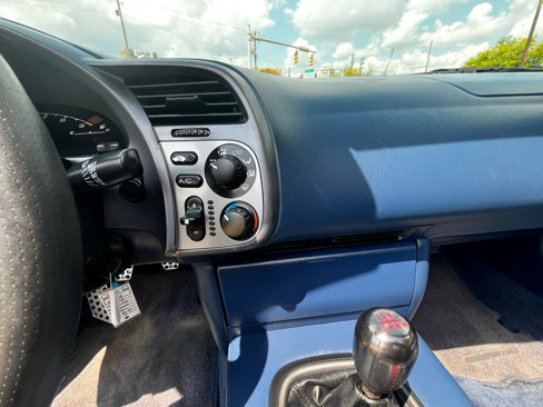 Used 2002 Honda S2000 image 24