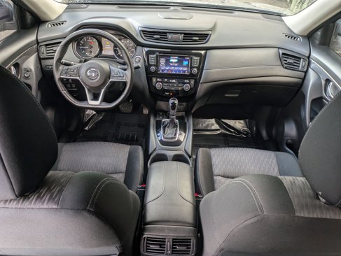 Used 2019 Nissan Rogue SV w/ Sun & Sound Touring Package image 10
