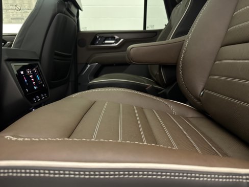 New 2025 GMC Yukon Denali Ultimate image 77
