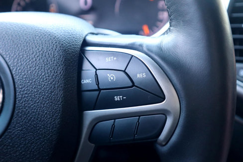 Used 2018 Jeep Grand Cherokee Limited image 71