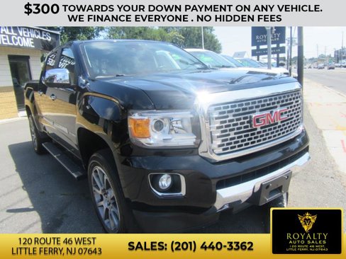 Used 2017 GMC Canyon Denali image 10