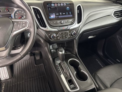 Used 2018 Chevrolet Equinox Premier image 28