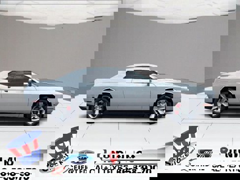 Used 2021 Dodge Challenger SXT w/ Driver Convenience Group image 1