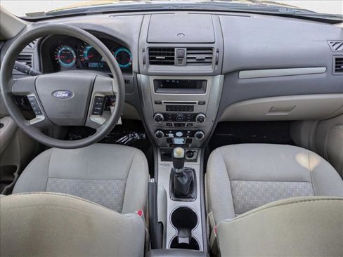 Used 2010 Ford Fusion SE image 15