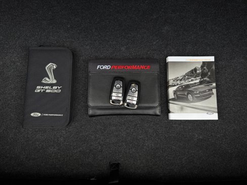 Used 2022 Ford Mustang Shelby GT500 w/ Technology Package image 43