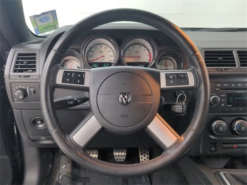 Used 2009 Dodge Challenger R/T image 28
