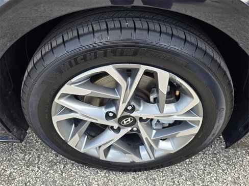 Certified 2023 Hyundai Sonata SEL image 16