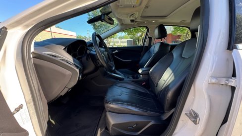 Used 2012 Ford Focus Titanium image 11