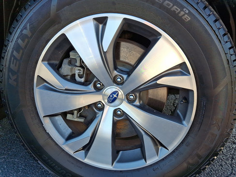 Used 2019 Subaru Ascent Premium image 8