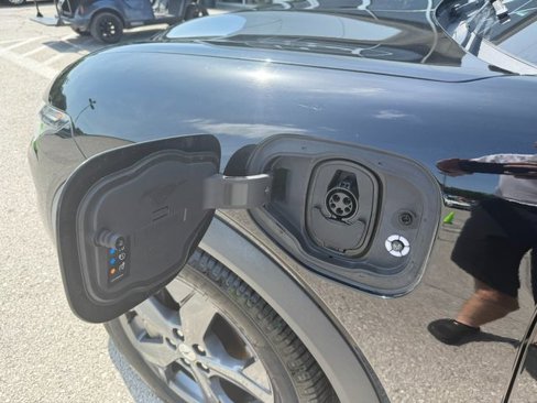 Used 2021 Ford Mustang Mach-E Select image 16