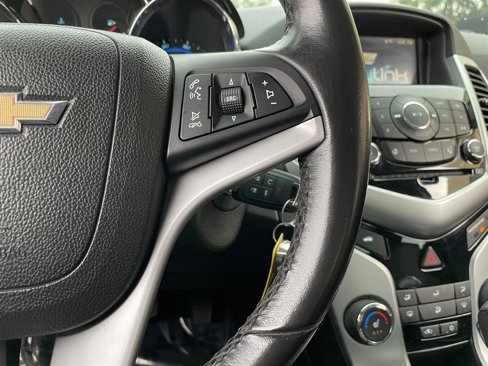 Used 2016 Chevrolet Cruze LT w/ Sun, Sound and Sport Package image 28