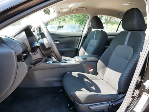 Certified 2022 Nissan Sentra SV w/ Trunk Package image 33