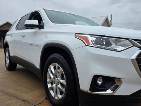 Used 2021 Chevrolet Traverse LT w/ LPO, Cargo Package image 27