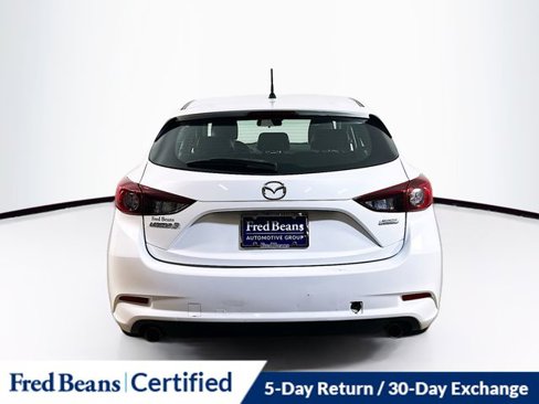 Used 2018 MAZDA MAZDA3 Touring image 8
