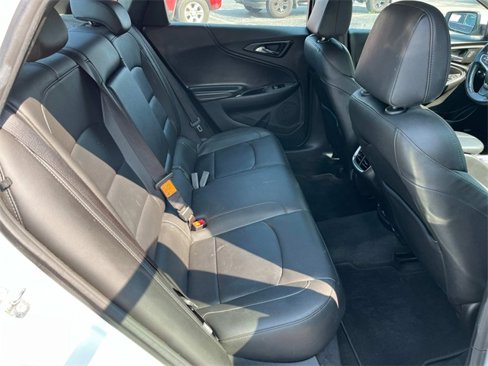 Used 2018 Chevrolet Malibu LT w/ Leather Package image 20