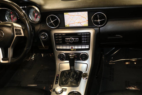 Used 2012 Mercedes-Benz SLK 350 image 22