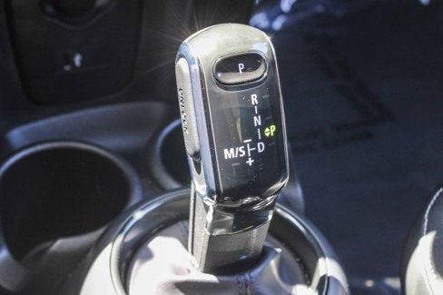 Used 2023 MINI Cooper 4-Door Hardtop image 25