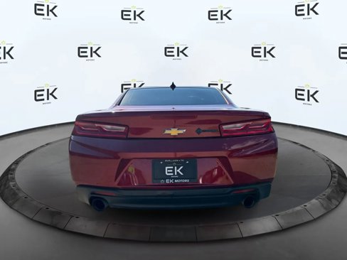 Used 2017 Chevrolet Camaro LT image 4
