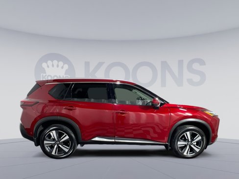 Used 2023 Nissan Rogue SL w/ SL Premium Package image 8