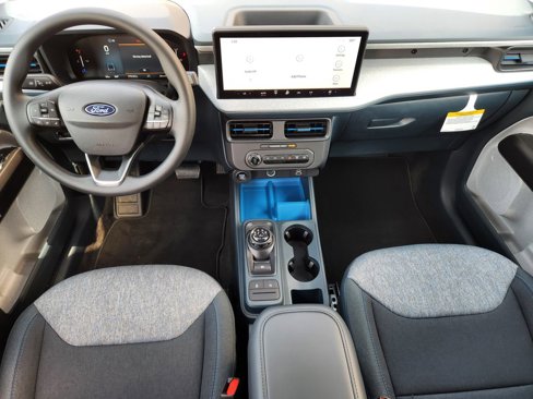 New 2025 Ford Maverick XLT image 17