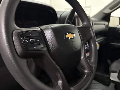 Used 2020 Chevrolet Silverado 1500 Custom w/ Custom Value Package image 34