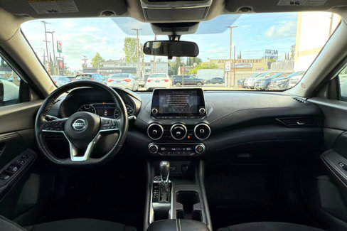 Used 2021 Nissan Sentra SV image 11