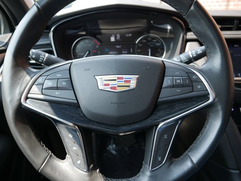 Certified 2022 Cadillac XT5 Premium Luxury w/ LPO, Floor Liner Package image 20