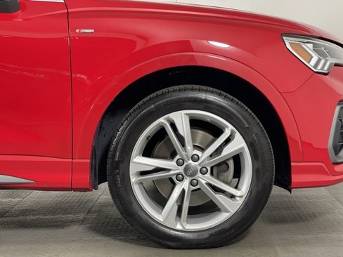 Used 2020 Audi Q3 2.0T Premium Plus image 9