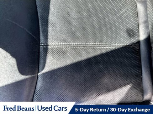 Used 2019 Nissan Pathfinder Platinum image 22