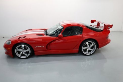 Used 1997 Dodge Viper GTS image 41