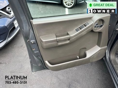 Used 2011 Nissan Xterra PRO-4X image 17