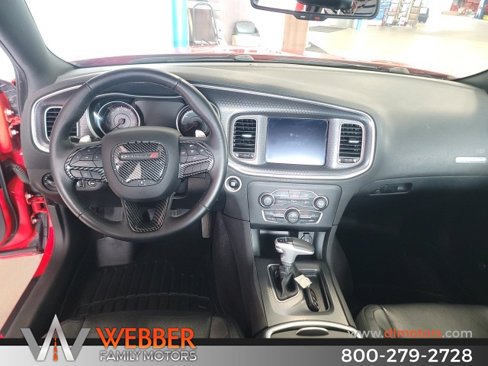 Used 2017 Dodge Charger SXT w/ AWD Plus Group image 12