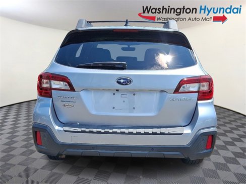 Used 2019 Subaru Outback 2.5i Limited w/ Popular Package #2 image 5
