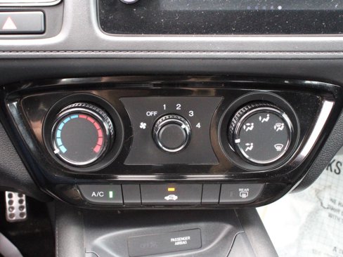 Used 2019 Honda HR-V Sport image 24