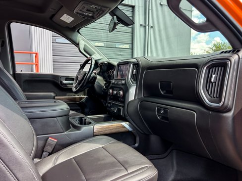 Used 2021 Chevrolet Silverado 1500 LT Trail Boss w/ Convenience Package II image 28