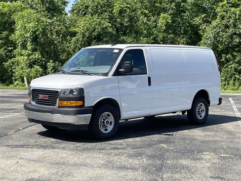 Used 2023 GMC Savana 2500 w/ Driver Convenience Package image 7