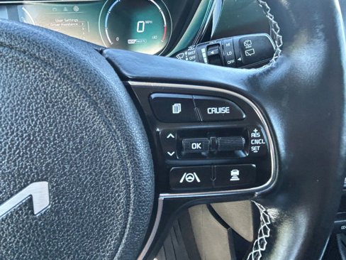 Used 2022 Kia Niro EX w/ Cold Weather Package image 14