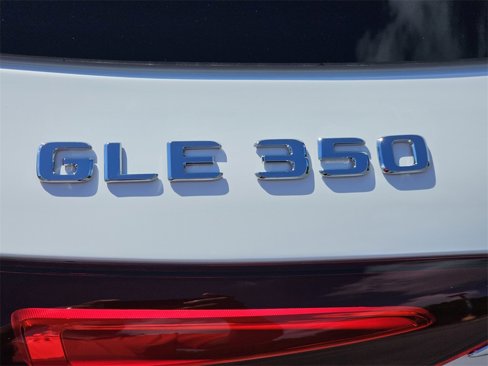 New 2025 Mercedes-Benz GLE 350 4MATIC image 12