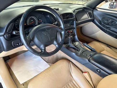 Used 2002 Chevrolet Corvette Coupe image 40