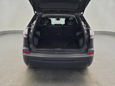 Used 2020 Jeep Cherokee Latitude Plus image 29