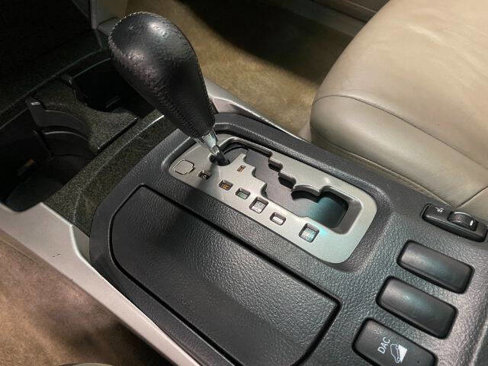 Used 2004 Toyota 4Runner Limited image 27