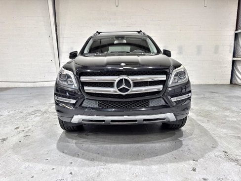 Used 2016 Mercedes-Benz GL 450 4MATIC image 12