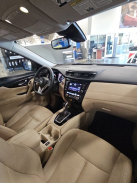 Used 2020 Nissan Rogue SL image 38