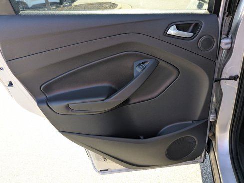 Used 2016 Ford Escape Titanium w/ Equipment Group 301A image 28