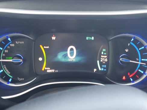 Used 2020 Chrysler Pacifica Limited w/ Advanced Safetytec Group image 11