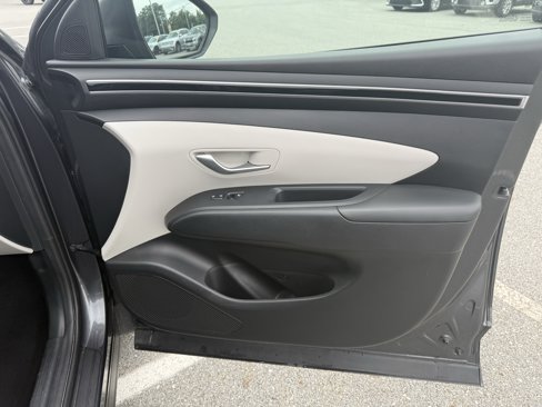 Used 2024 Hyundai Tucson SEL image 16