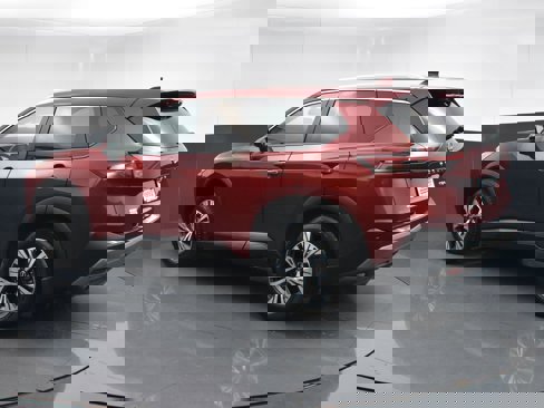 Used 2022 Nissan Rogue SV w/ SV Premium Package image 55