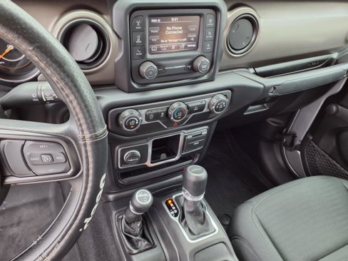 Certified 2021 Jeep Gladiator Sport image 24